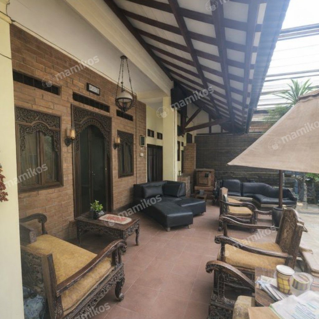 Rumah Sertifikat SHM 5 Kamar Tidur 4 Kamar Mandi Kebayoran Baru Jakarta Selatan - Photo 2