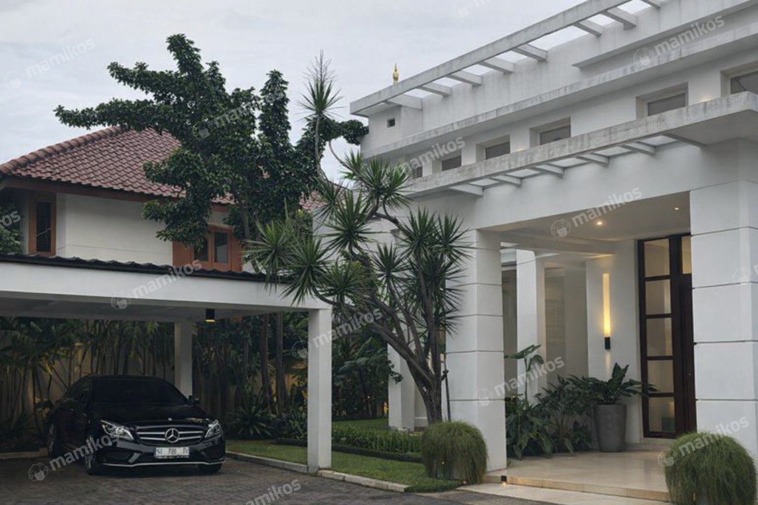 Rumah Sertifikat SHM 4 Kamar Tidur 4 Kamar Mandi Ciganjur Jakarta Selatan