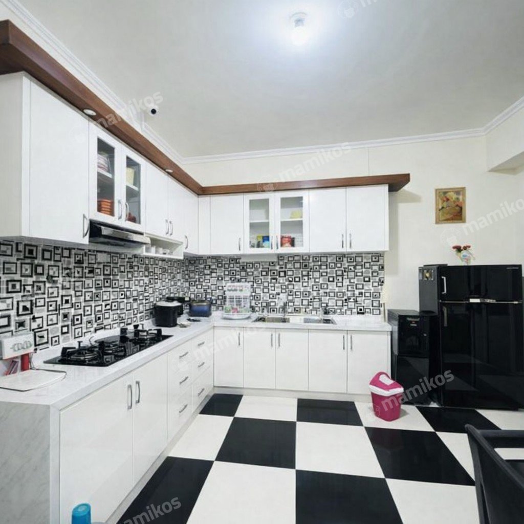 Rumah Sertifikat SHM 3 Kamar Tidur 3 Kamar Mandi Green Lake City Jakarta Barat - Photo 3