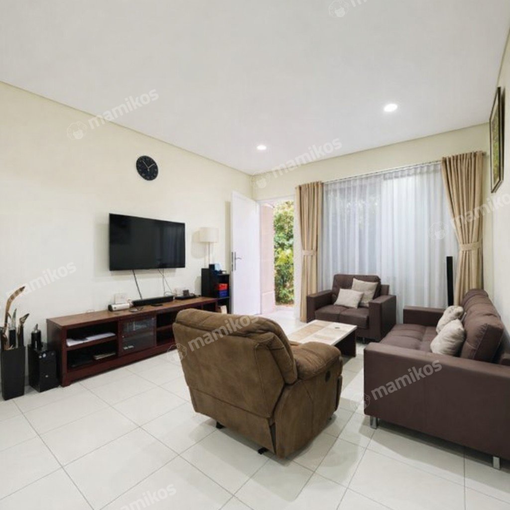 Rumah Sertifikat SHM 3 Kamar Tidur 3 Kamar Mandi Green Lake City Jakarta Barat - Photo 5