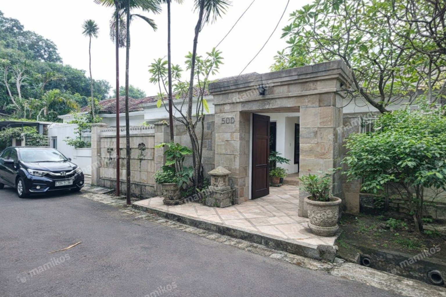Rumah Sertifikat SHM 4 Kamar Tidur 5 Kamar Mandi Kemang Jakarta Selatan