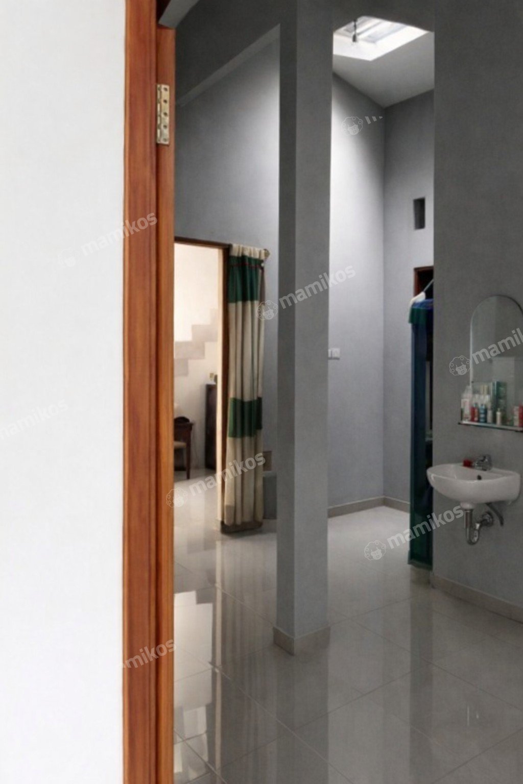 Rumah Sertifikat SHM 2 Kamar Tidur 2 Kamar Mandi Taman Meruya Jakarta Barat - Photo 3