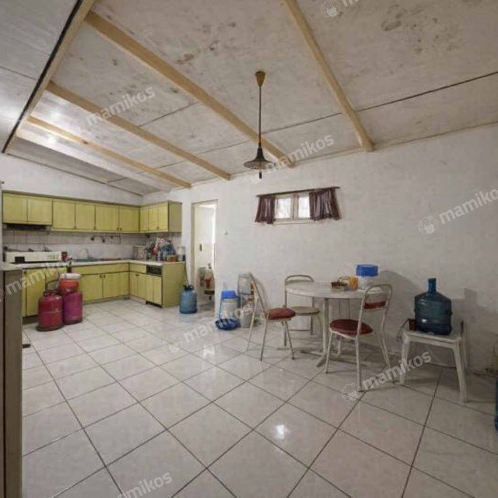 Rumah Sertifikat SHM 5 Kamar Tidur 3 Kamar Mandi Taman Ratu Jakarta Barat - Photo 3