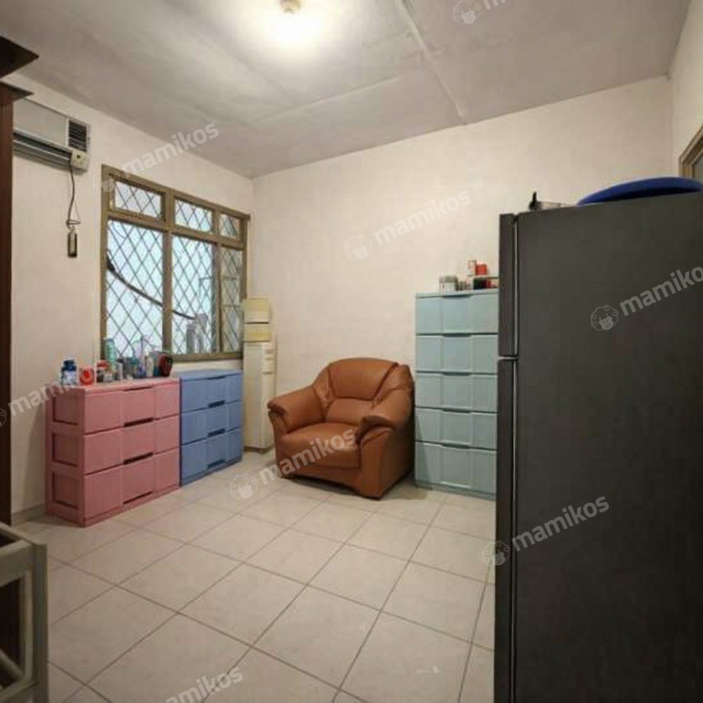Rumah Sertifikat SHM 5 Kamar Tidur 3 Kamar Mandi Taman Ratu Jakarta Barat - Photo 4