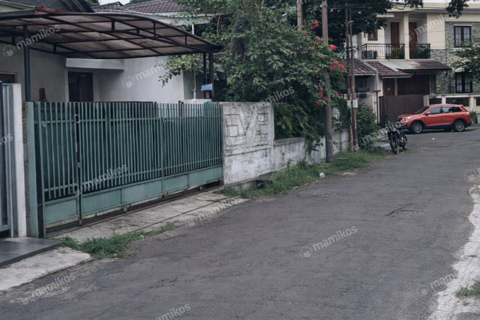 Rumah Sertifikat SHM 4 Kamar Tidur 4 Kamar Mandi Mampang Prapatan Jakarta Selatan