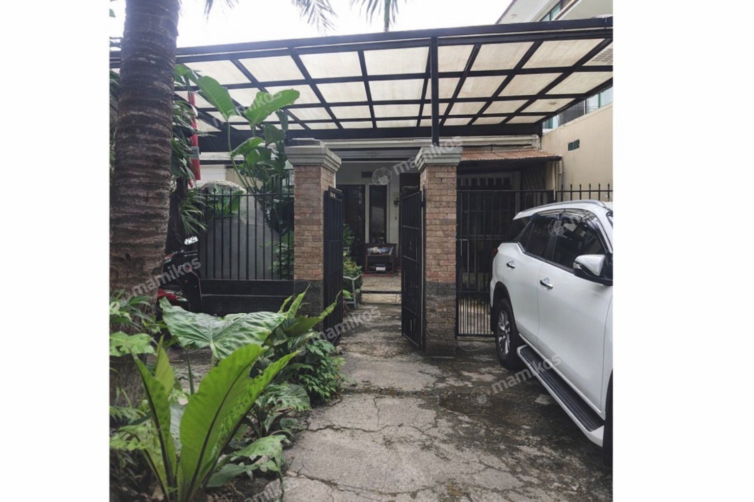 Rumah Sertifikat HGB 5 Kamar Tidur 3 Kamar Mandi Kebayoran Baru Jakarta Selatan - Photo 2