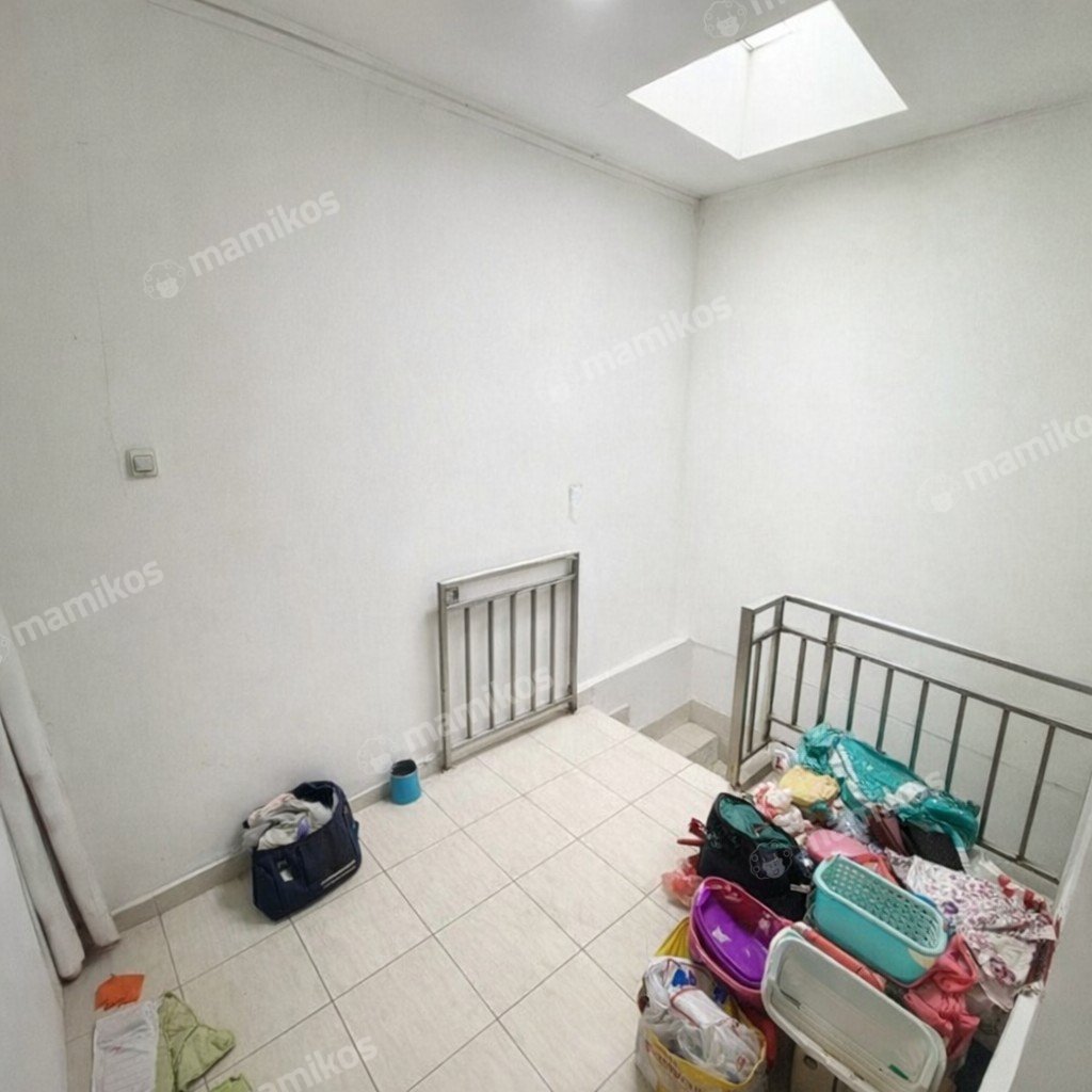 Rumah Sertifikat SHM 2 Kamar Tidur 2 Kamar Mandi Taman Palem Jakarta Barat - Photo 3