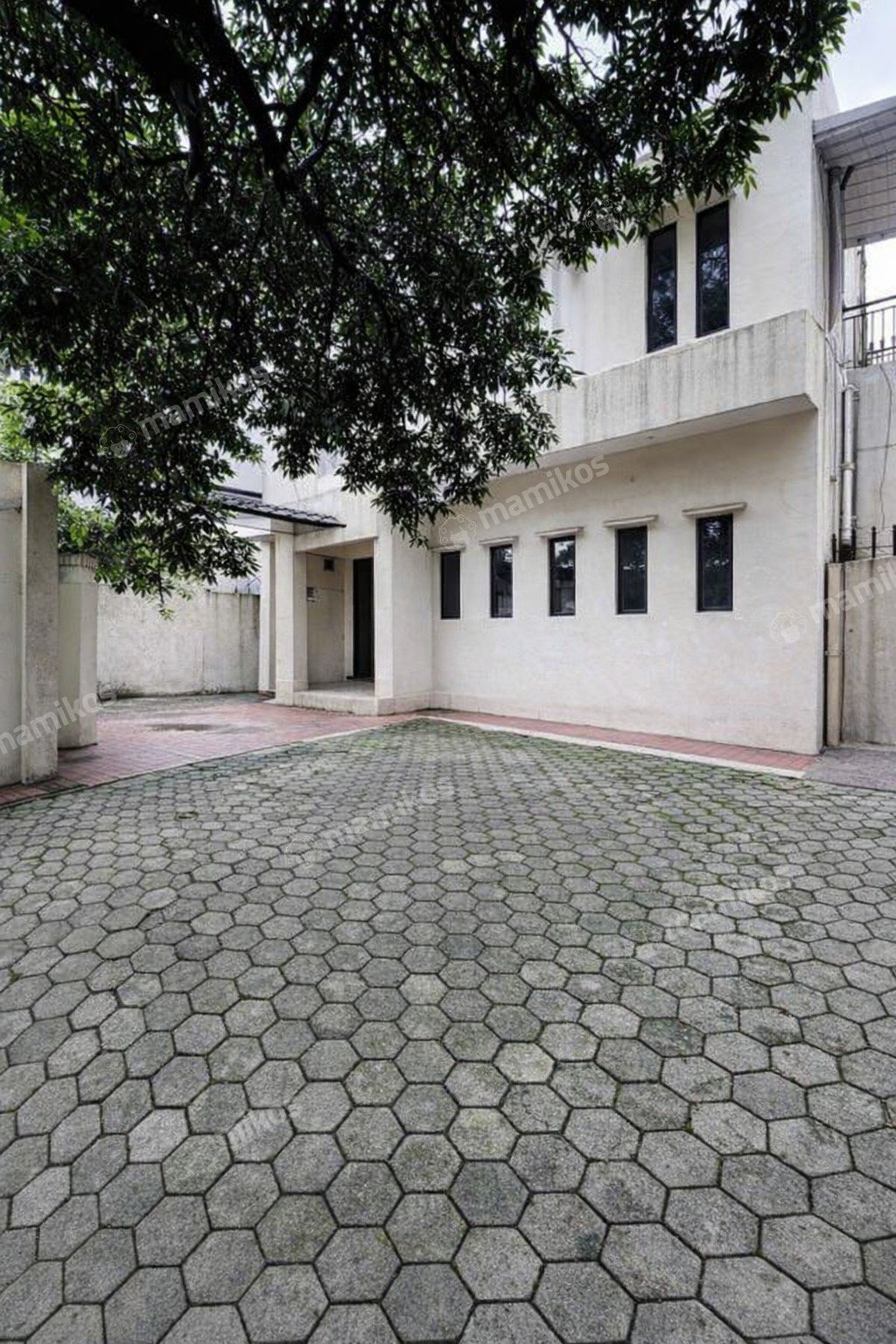 Rumah Sertifikat SHM 17 Kamar Tidur 8 Kamar Mandi Ragunan Jakarta Selatan - Photo 2