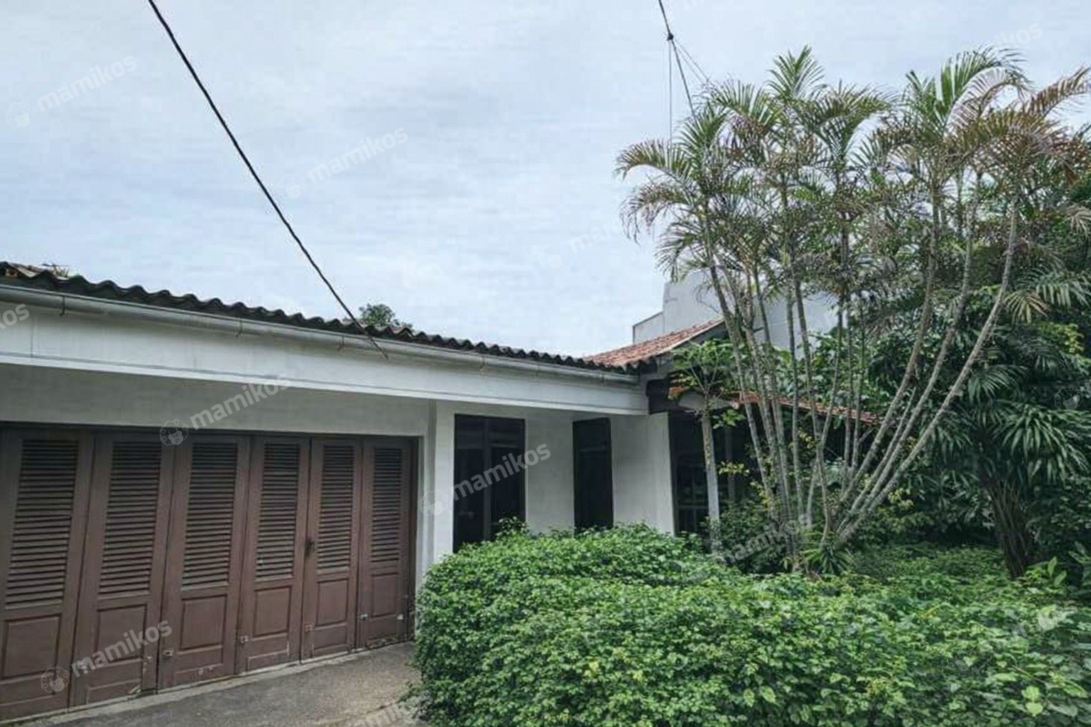 Rumah Sertifikat SHM 3 Kamar Tidur 2 Kamar Mandi Kemang Jakarta Selatan