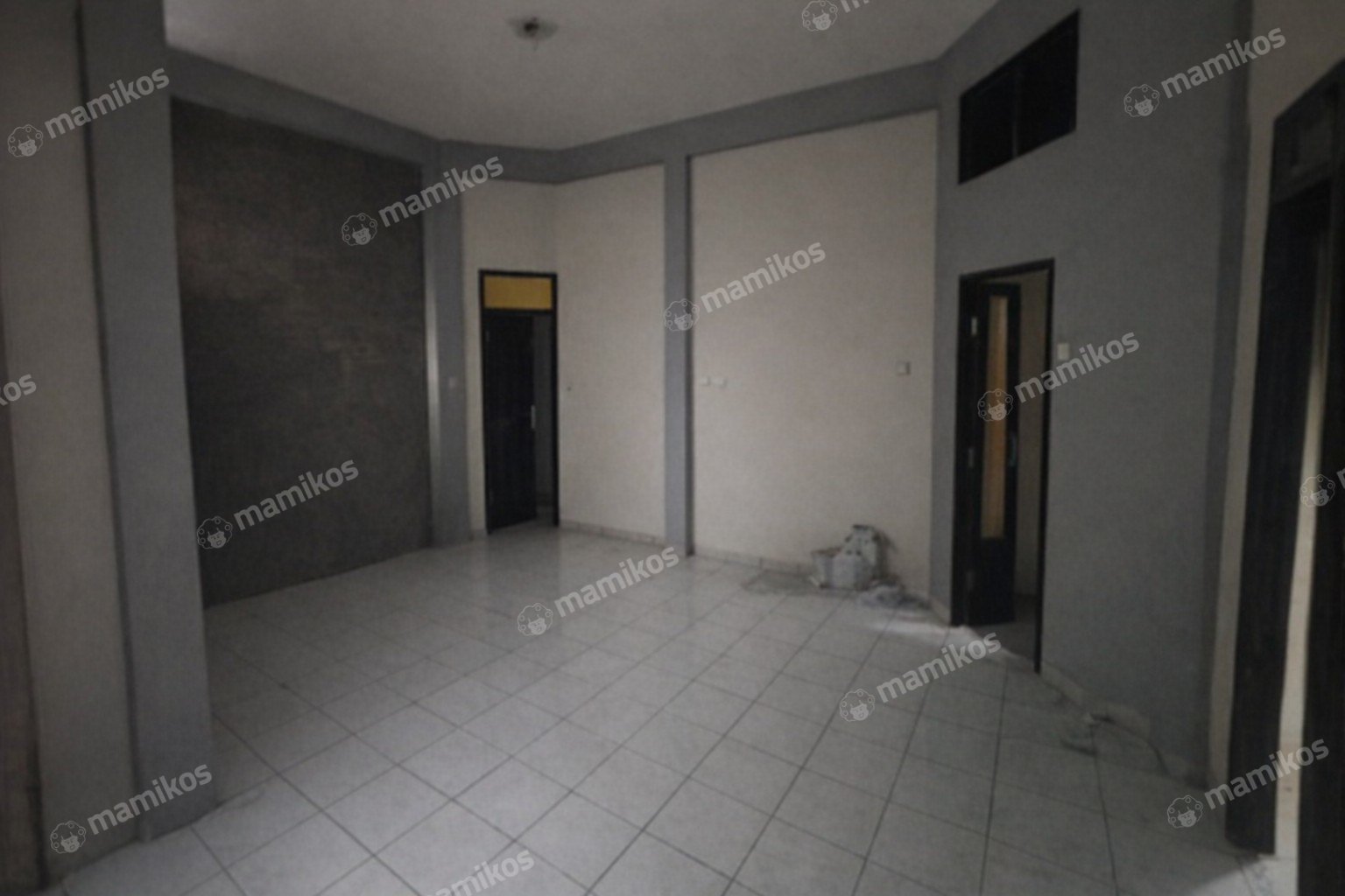 Rumah Sertifikat SHM 5 Kamar Mandi 2 Lantai Kembangan Jakarta Barat - Photo 5