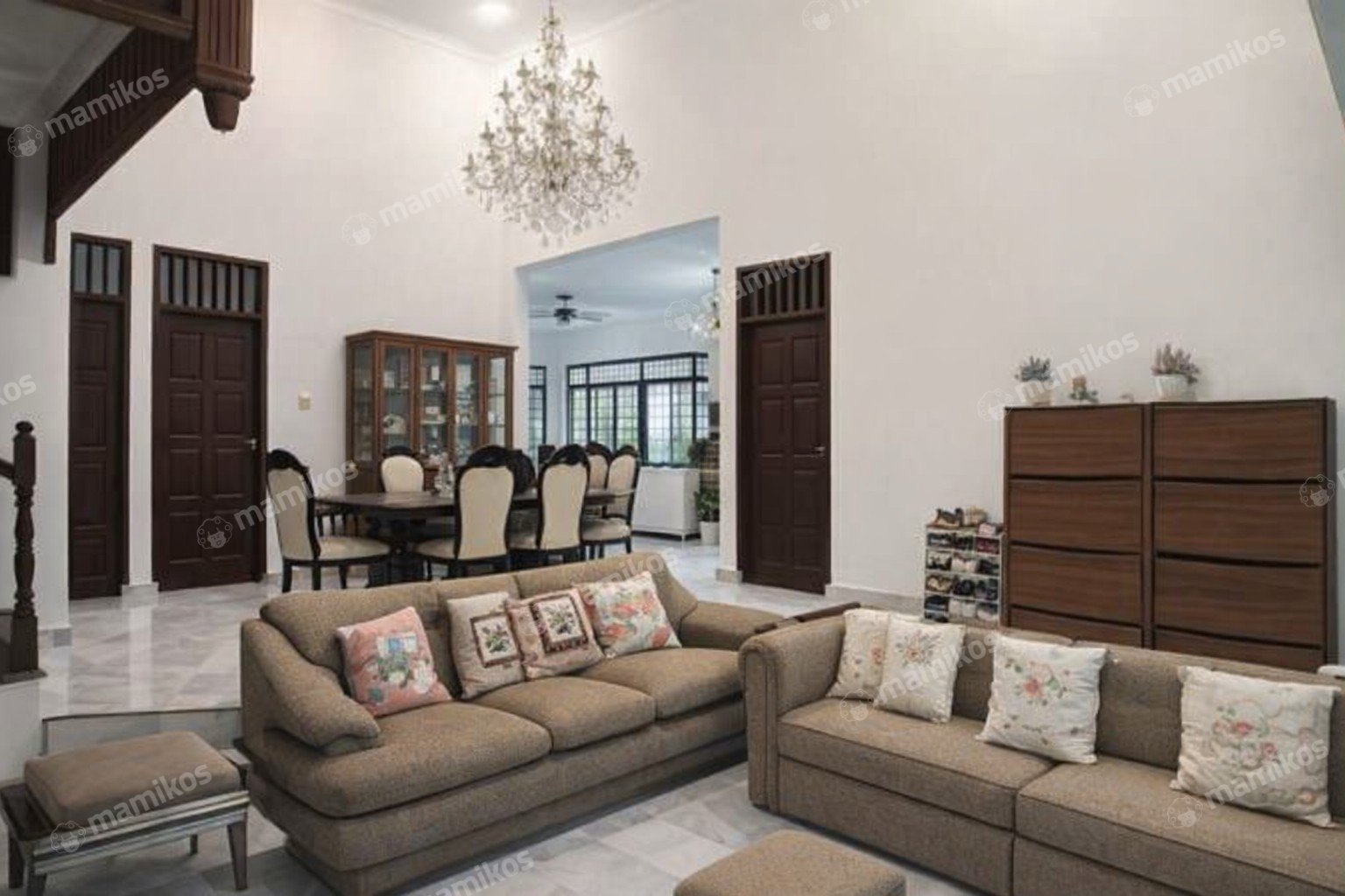 Rumah Sertifikat SHM 4 Kamar Tidur 3 Kamar Mandi Kelapa Dua Jakarta Barat