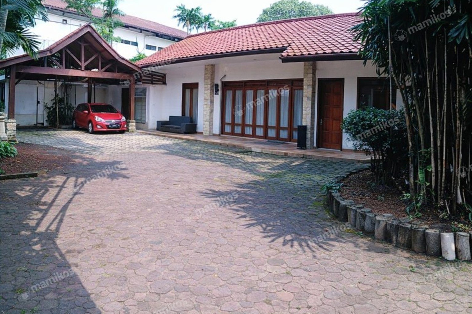 Rumah Sertifikat SHM 4 Kamar Tidur 3 Kamar Mandi Jati Padang Jakarta Selatan