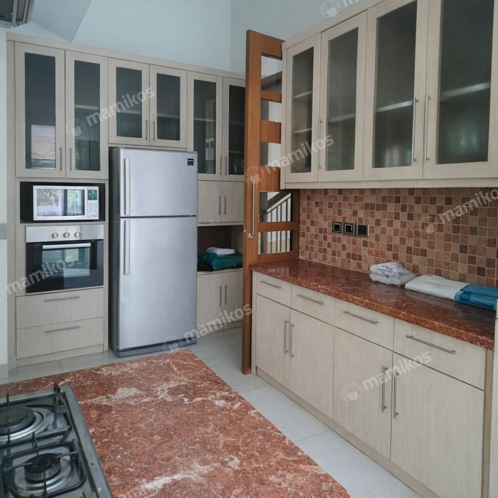 Rumah Sertifikat SHM 6 Kamar Tidur 5 Kamar Mandi Kemang Jakarta Selatan - Photo 5