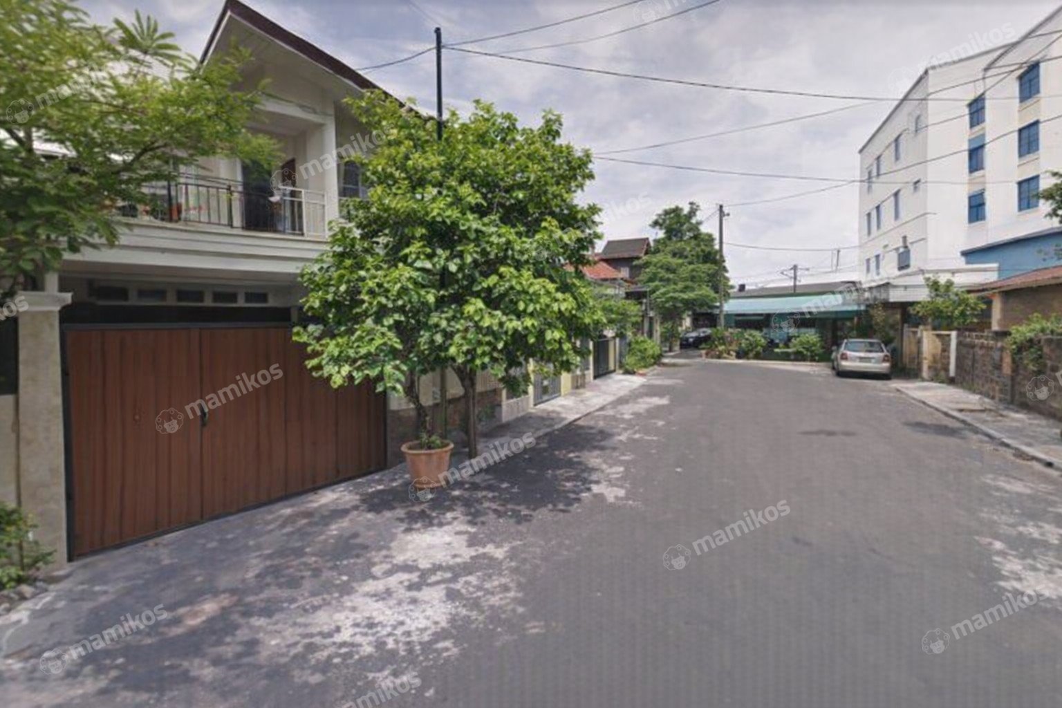 Rumah Sertifikat SHM 7 Kamar Tidur 4 Kamar Mandi Pondok Bambu Jakarta Timur - Photo 4