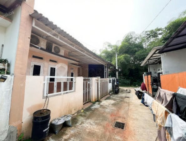 Rumah Sertifikat SHM 3 Kamar Tidur 1 Kamar Mandi Sawangan Depok - Photo 2
