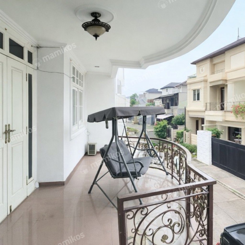 Rumah Sertifikat SHM 5 Kamar Tidur 5 Kamar Mandi Rawamangun Jakarta Timur - Photo 2