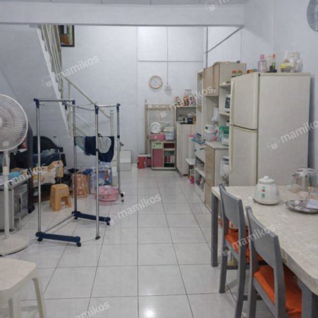 Rumah Sertifikat SHM 2 Kamar Tidur 2 Kamar Mandi Taman Palem Jakarta Barat - Photo 3