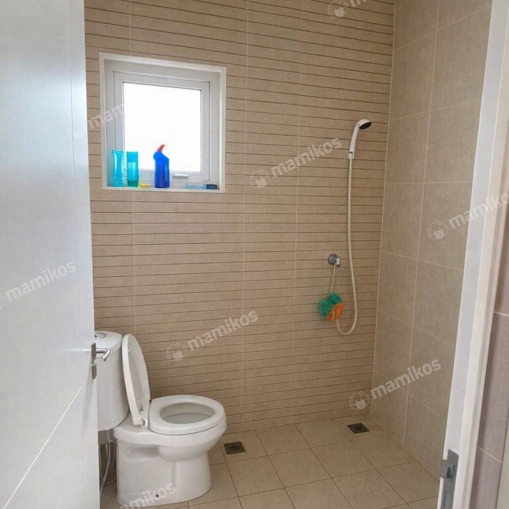 Rumah Sertifikat SHM 2 Kamar Tidur 2 Kamar Mandi Kota Wisata Jakarta Timur - Photo 2