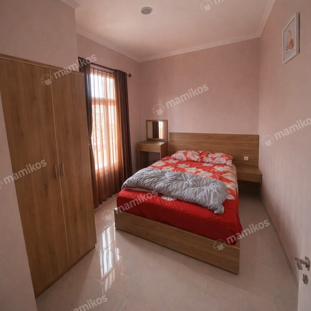 Rumah Sertifikat SHM 2 Kamar Tidur 2 Kamar Mandi Kota Wisata Jakarta Timur - Photo 5