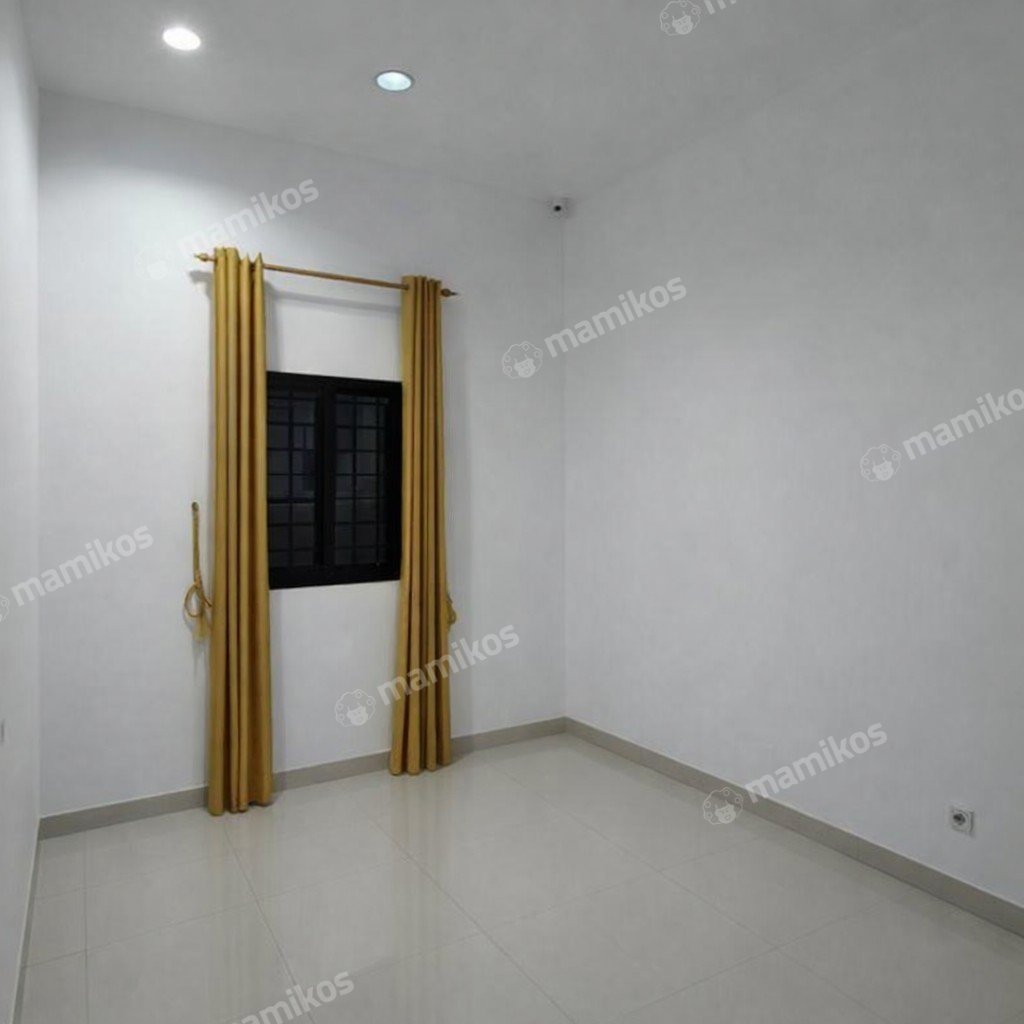 Rumah Sertifikat SHM 6 Kamar Tidur 4 Kamar Mandi Muara Karang Jakarta Utara - Photo 4