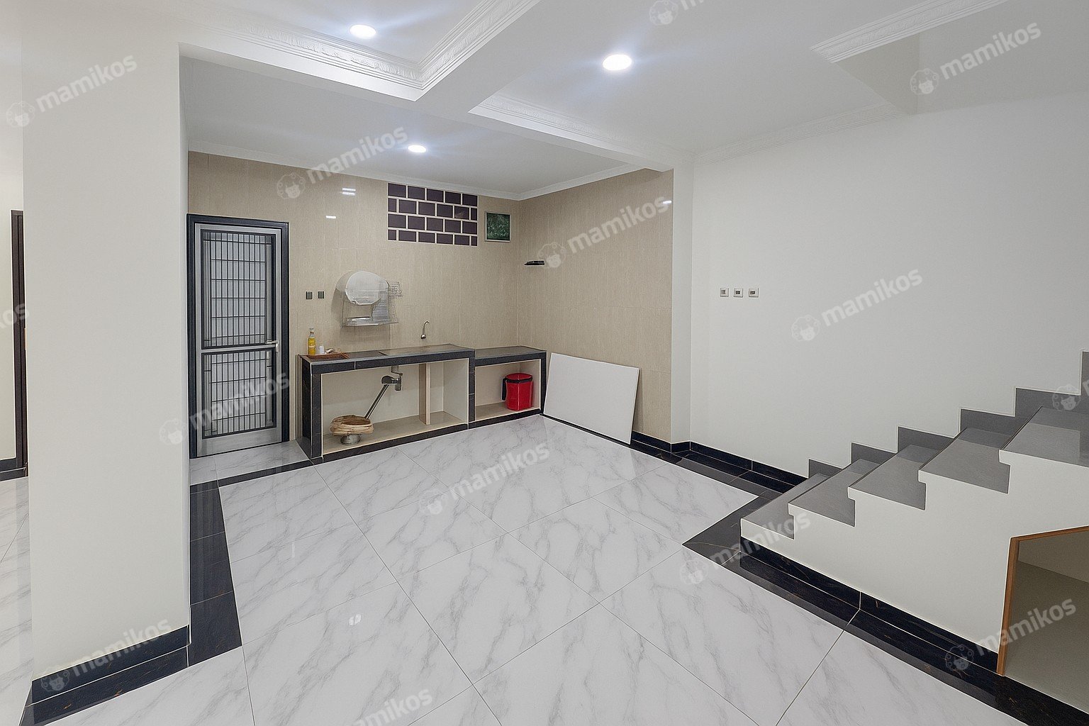Rumah Sertifikat SHM 4 Kamar Tidur 4 Kamar Mandi Ciganjur Jakarta Selatan