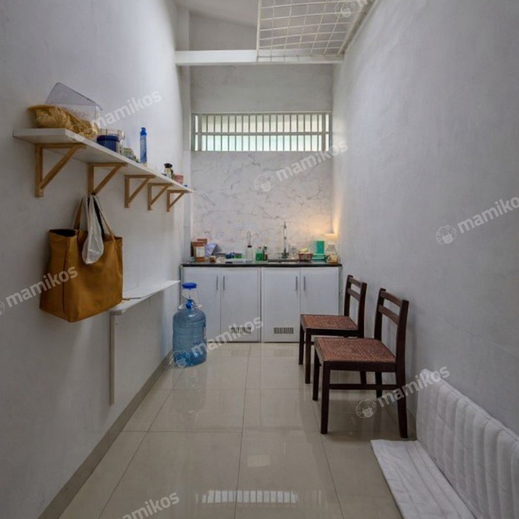 Rumah Sertifikat SHM 3 Kamar Tidur 2 Kamar Mandi Kebayoran Baru Jakarta Selatan - Photo 5