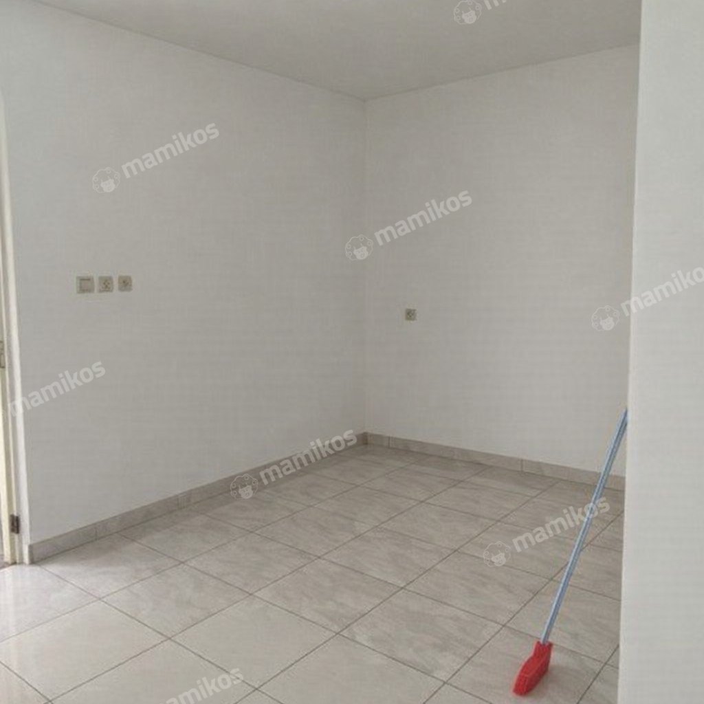 Rumah Sertifikat SHM 3 Kamar Tidur 3 Kamar Mandi Cibubur Jakarta Timur - Photo 4