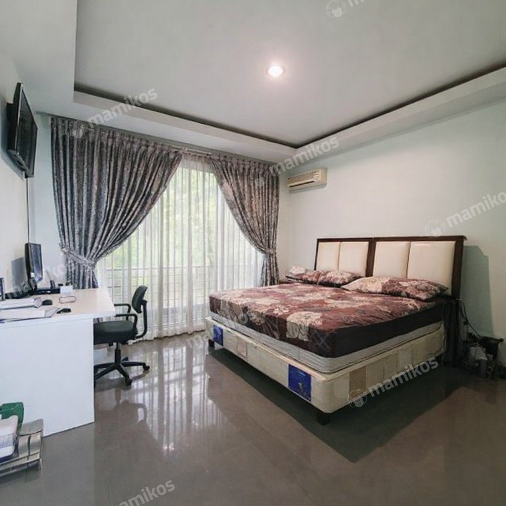 Rumah Sertifikat SHM 5 Kamar Tidur 3 Kamar Mandi Lebak Bulus Jakarta Selatan - Photo 4