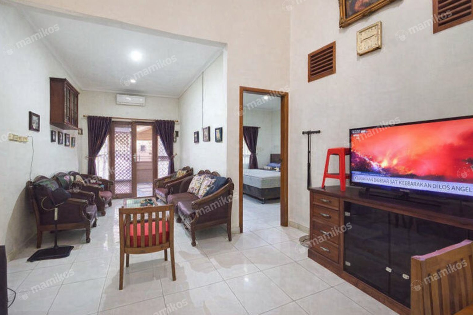 Rumah Sertifikat SHM 2 Kamar Tidur 3 Kamar Mandi Meruya Jakarta Barat