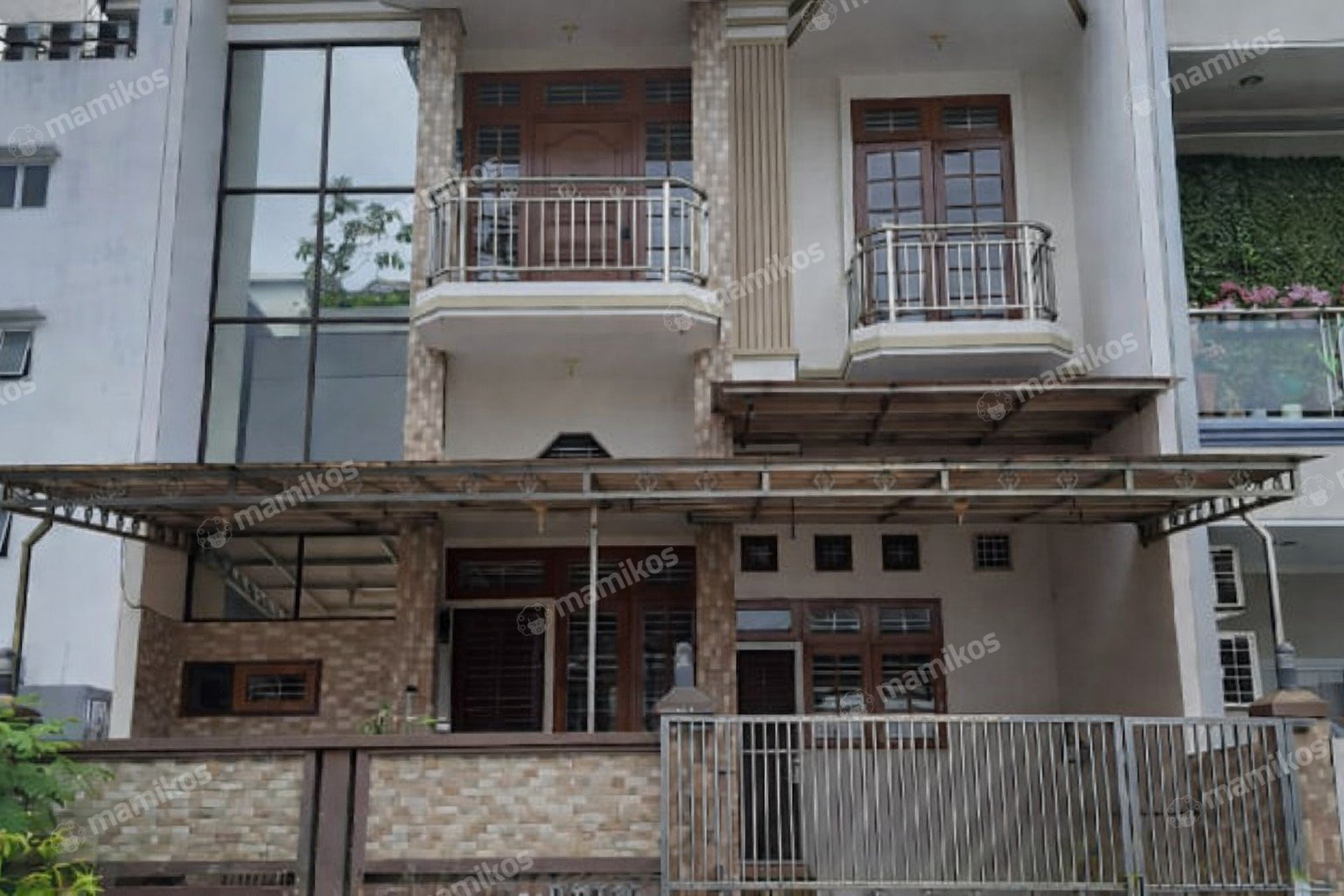 Rumah Sertifikat SHM 3 Kamar Tidur 3 Kamar Mandi Kelapa Gading Jakarta Utara