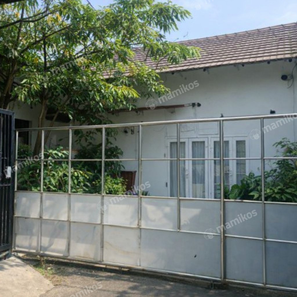 Rumah Sertifikat SHM 2 Kamar Tidur 3 Kamar Mandi Puri Indah Jakarta Barat - Photo 3