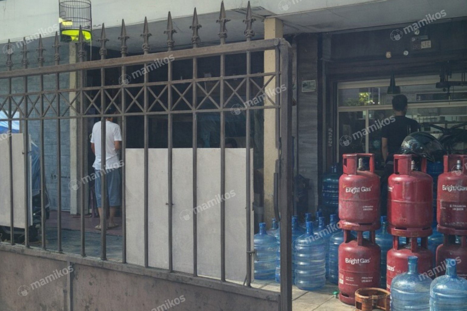 Rumah Sertifikat SHM 5 Kamar Tidur 2 Kamar Mandi Tanjung Duren Jakarta Barat
