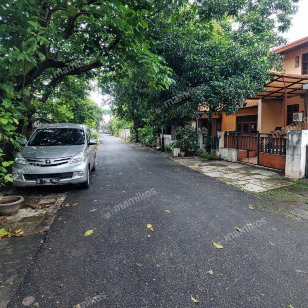Rumah Sertifikat SHM 4 Kamar Tidur 3 Kamar Mandi Pondok Kelapa Jakarta Timur - Photo 5