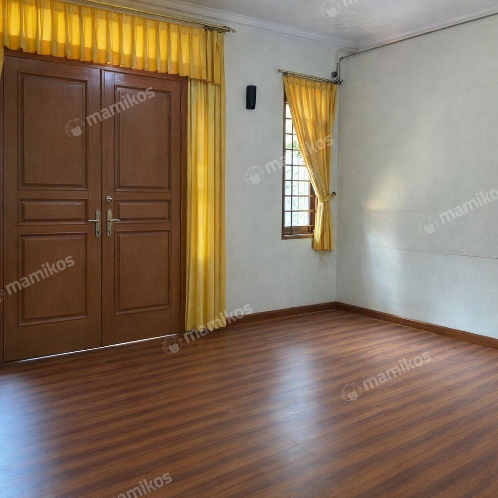 Rumah Sertifikat SHM 3 Kamar Tidur 3 Kamar Mandi Permata Buana Jakarta Barat - Photo 4