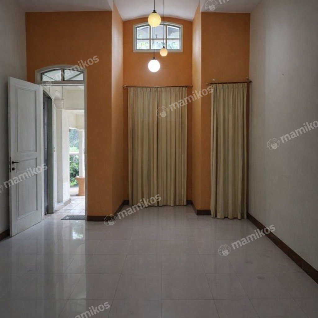 Rumah Sertifikat SHM 2 Kamar Tidur 2 Kamar Mandi Kota Wisata Jakarta Timur - Photo 2