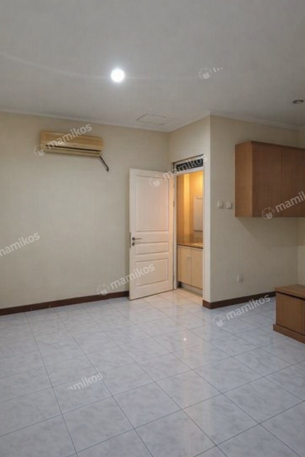 Rumah Sertifikat SHM 2 Kamar Tidur 2 Kamar Mandi Kota Wisata Jakarta Timur - Photo 5