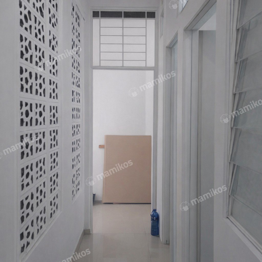 Rumah Sertifikat SHM 3 Kamar Tidur 3 Kamar Mandi Kota Wisata Jakarta Timur - Photo 3