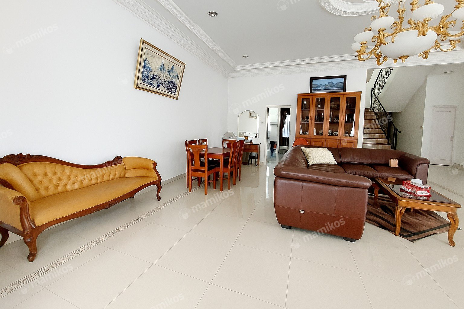 Rumah Sertifikat SHM 4 Kamar Tidur 4 Kamar Mandi Pantai Indah Kapuk Jakarta Utara