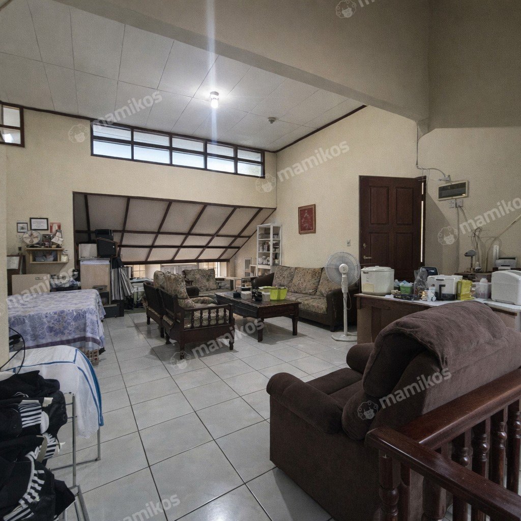 Rumah Sertifikat SHM 4 Kamar Tidur 3 Kamar Mandi Sunrise Garden Jakarta Barat - Photo 5