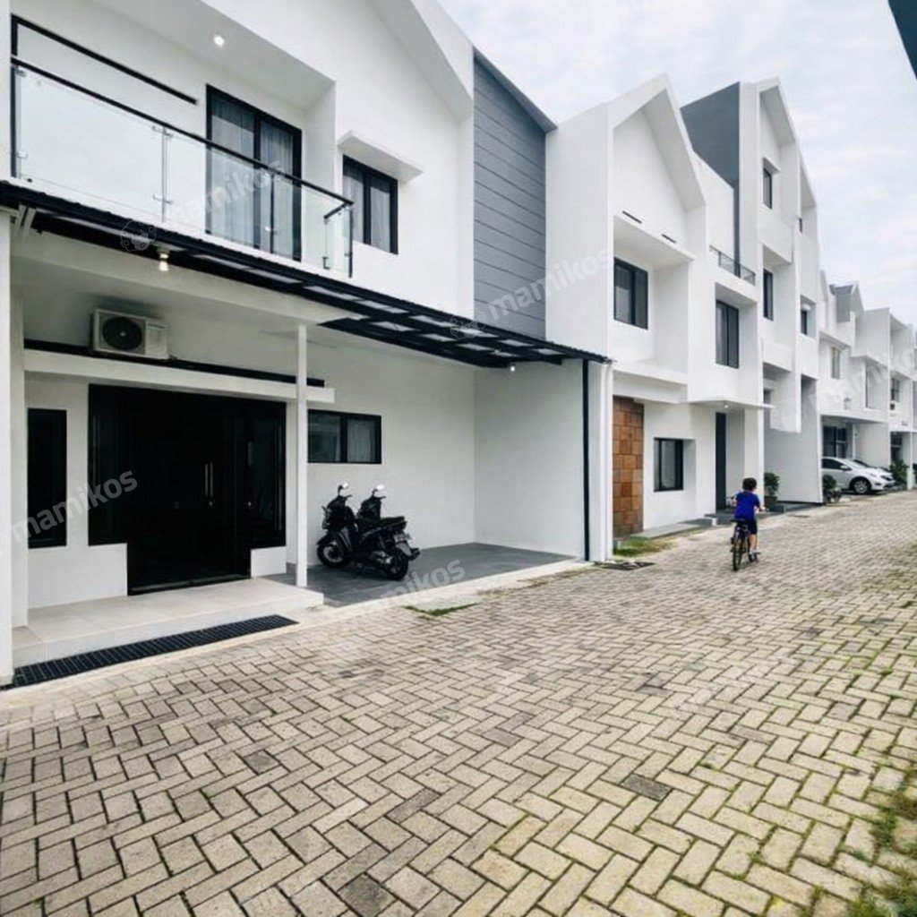Rumah Sertifikat SHM 4 Kamar Tidur 3 Kamar Mandi Cilandak Jakarta Selatan - Photo 2