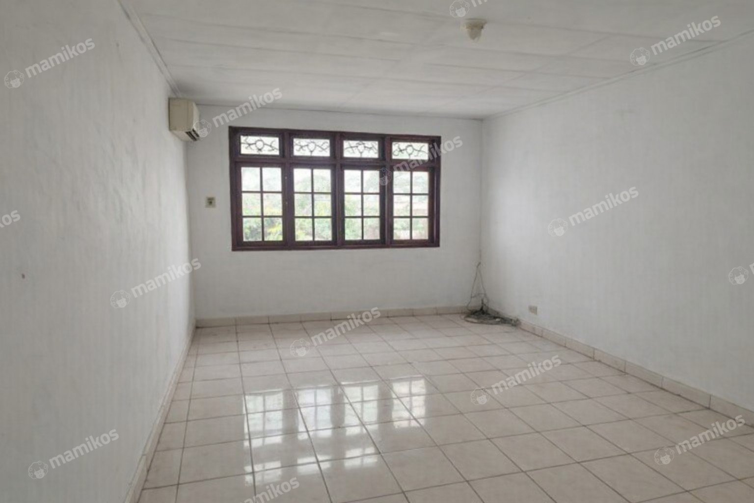 Rumah Sertifikat SHM 2 Kamar Tidur 2 Kamar Mandi Pondok Indah Jakarta Selatan - Photo 2