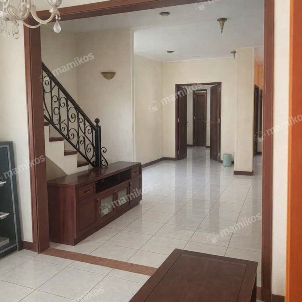 Rumah Sertifikat SHM 3 Kamar Tidur 4 Kamar Mandi Pondok Indah Jakarta Selatan - Photo 2