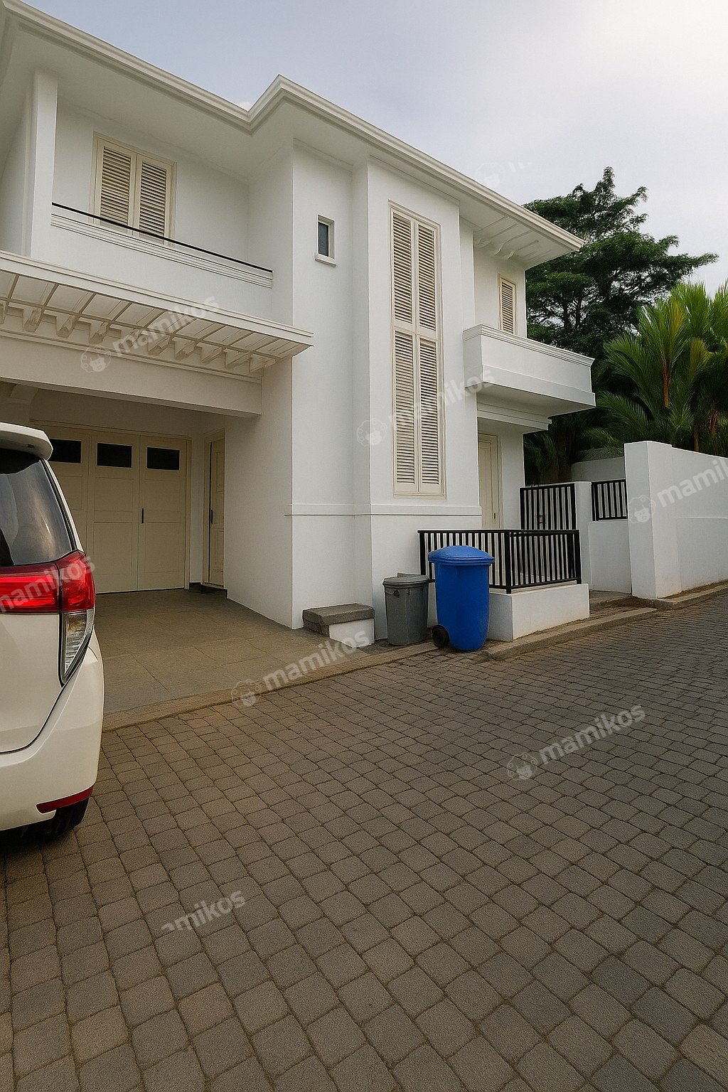 Rumah Sertifikat SHM 3 Kamar Tidur 3 Kamar Mandi Kemang Jakarta Selatan - Photo 2