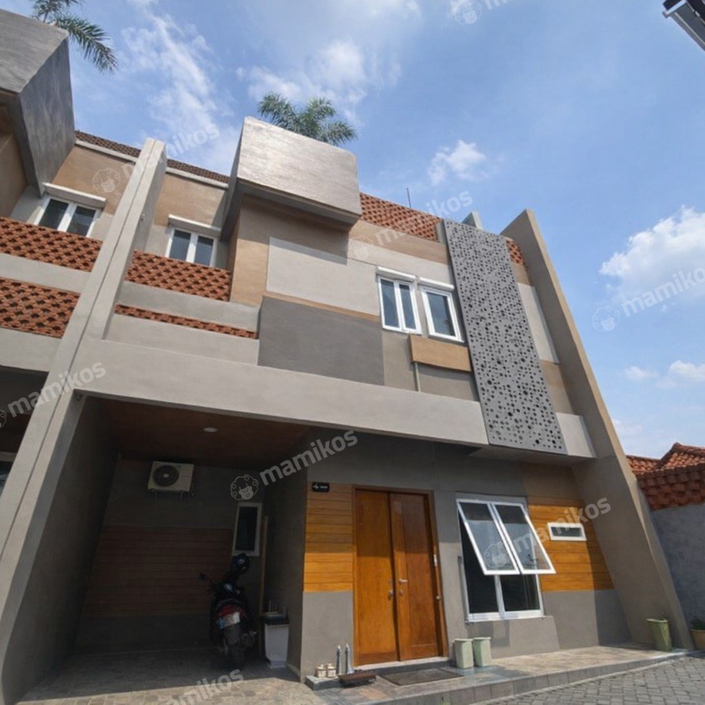Rumah Sertifikat SHM 4 Kamar Tidur 4 Kamar Mandi Jagakarsa Jakarta Selatan - Photo 2