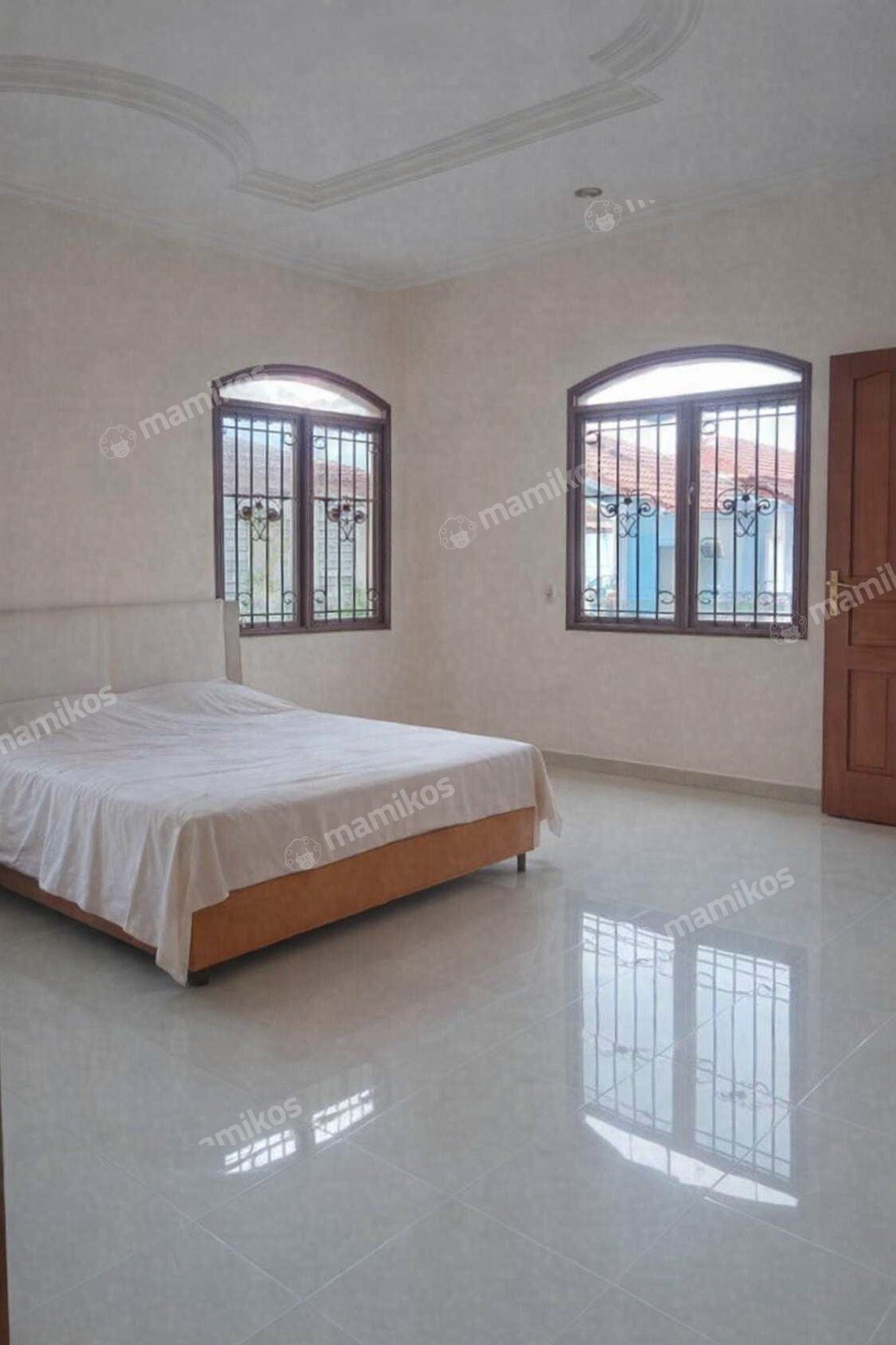 Rumah Sertifikat SHM 5 Kamar Tidur 4 Kamar Mandi Kelapa Gading Jakarta Utara - Photo 5