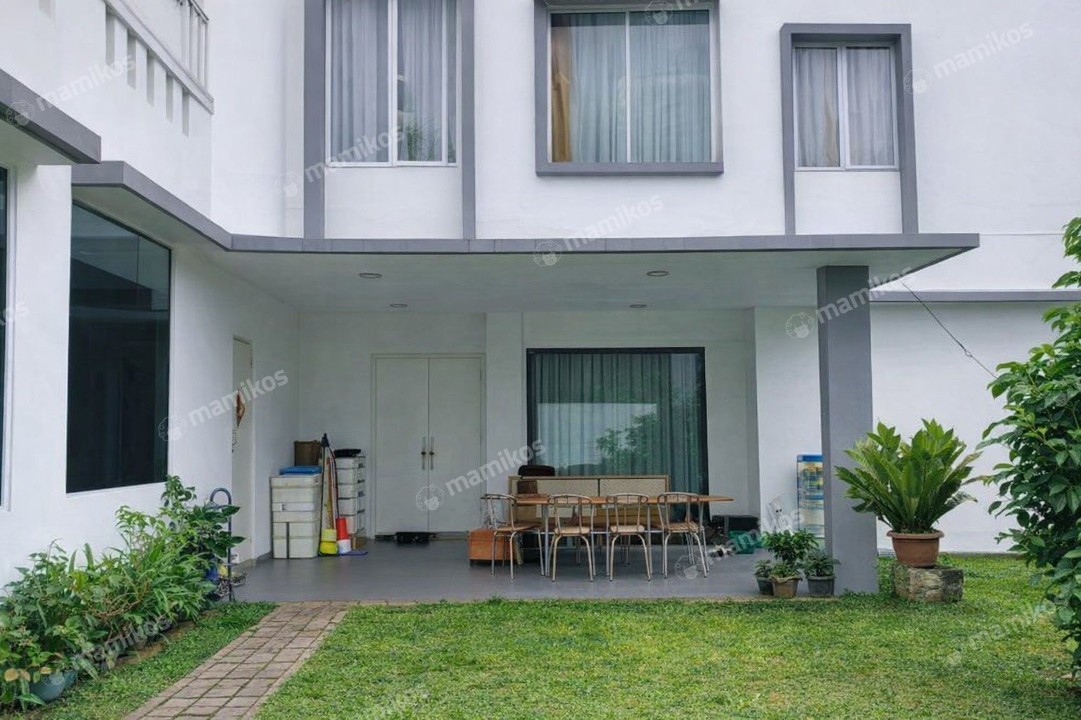 Rumah Sertifikat SHM 4 Kamar Tidur 3 Kamar Mandi Kelapa Dua Jakarta Barat