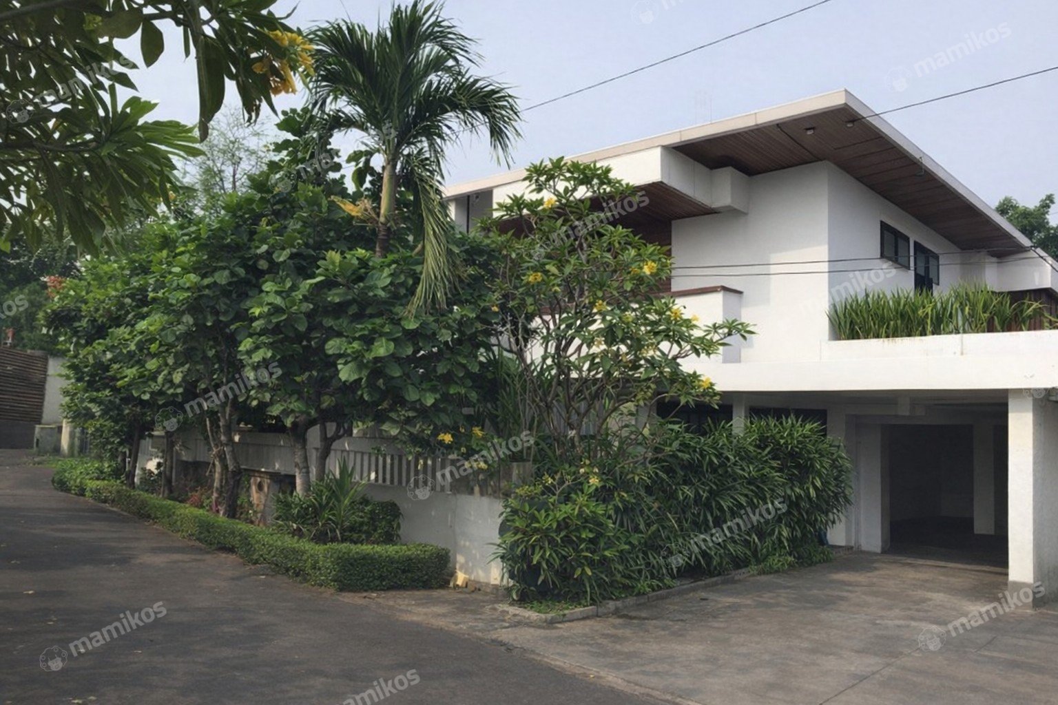 Rumah Sertifikat SHM 5 Kamar Tidur 5 Kamar Mandi Permata Hijau Jakarta Selatan