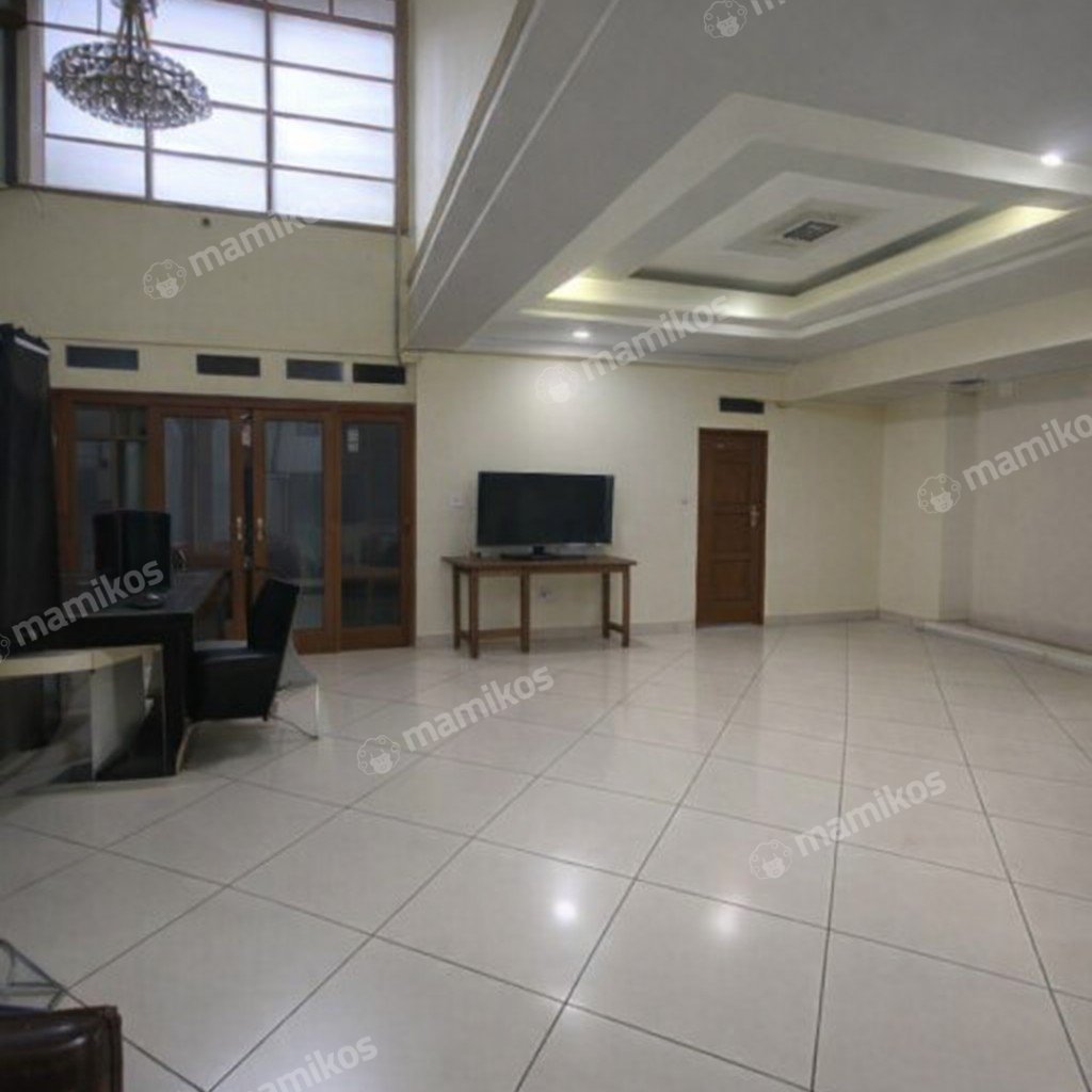 Rumah Sertifikat SHM 5 Kamar Tidur 5 Kamar Mandi Cilandak Jakarta Selatan - Photo 4