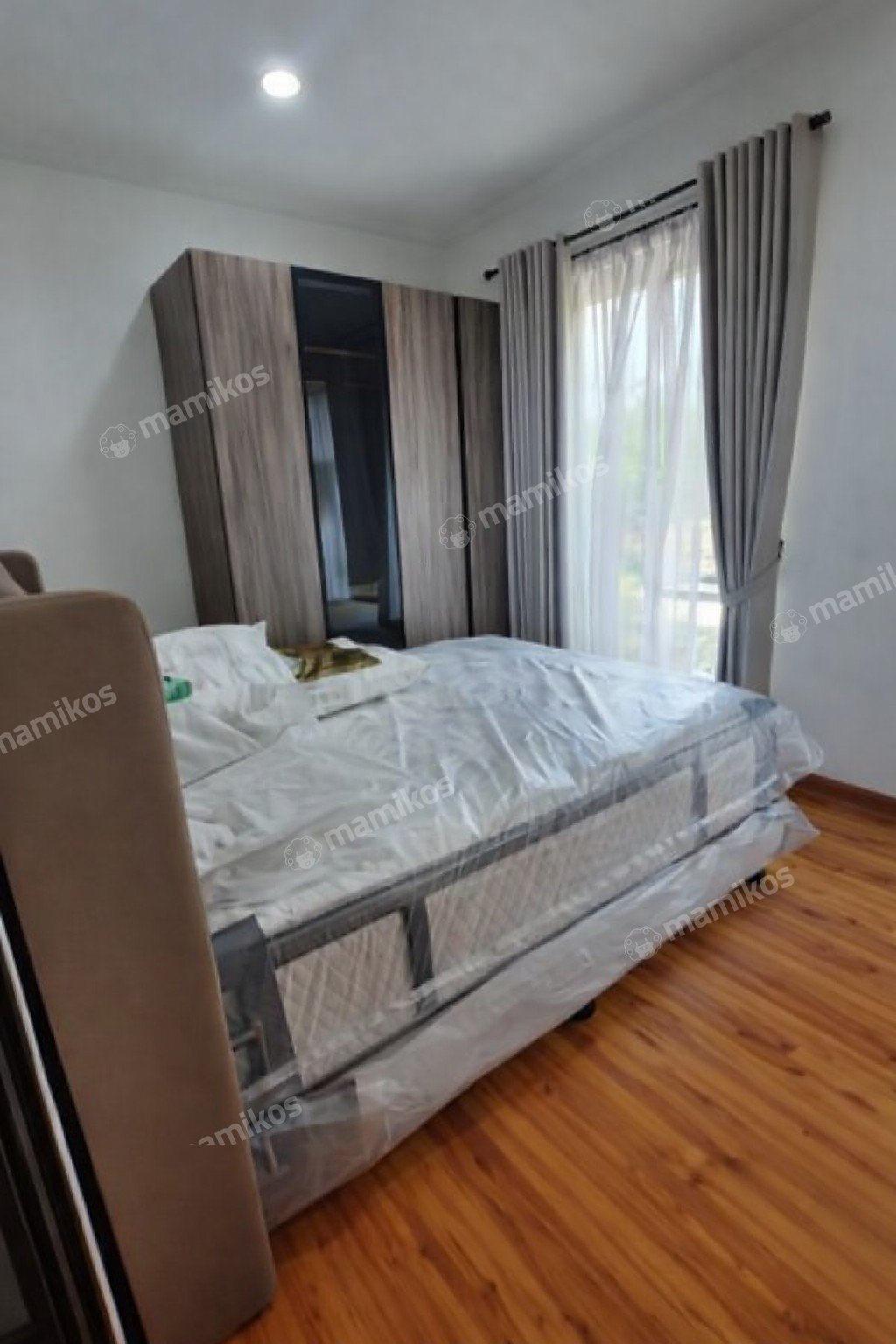 Rumah Sertifikat HGB 3 Kamar Tidur 3 Kamar Mandi Pantai Indah Kapuk Jakarta Utara - Photo 3