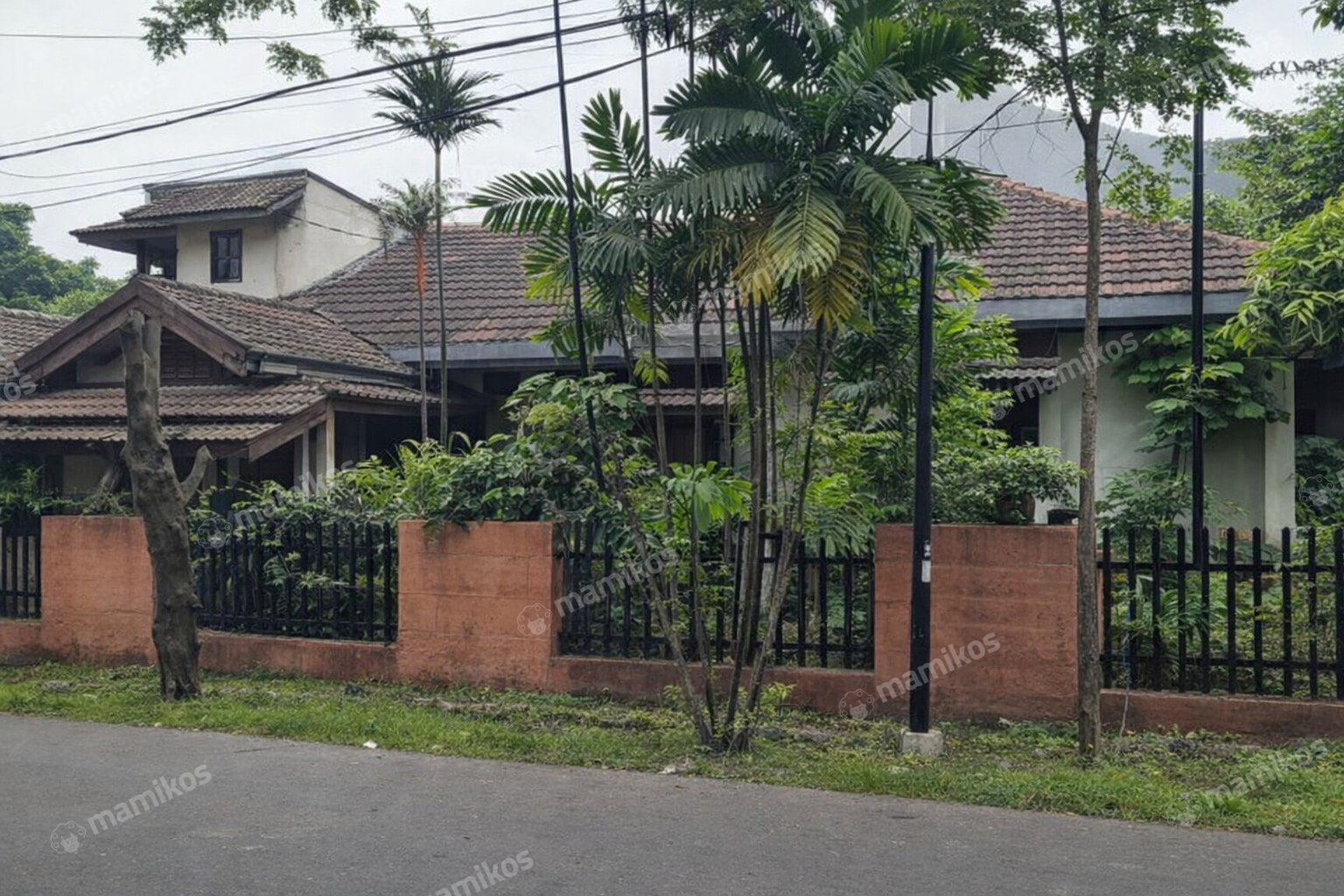 Rumah Sertifikat SHM 4 Kamar Tidur 3 Kamar Mandi Sektor 2 - Bintaro Jakarta Selatan